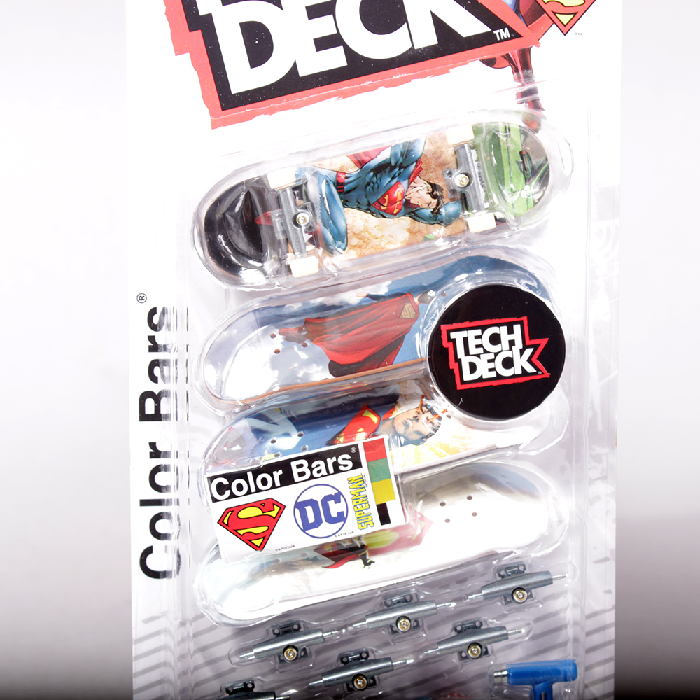 Tech Deck  x Superman Fingerboard pack (4  stk)