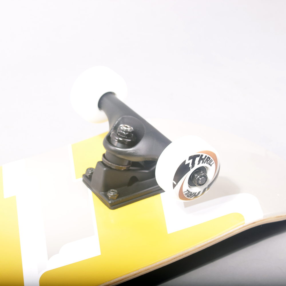 Thrill Logo Complete Skateboard - 8,25"